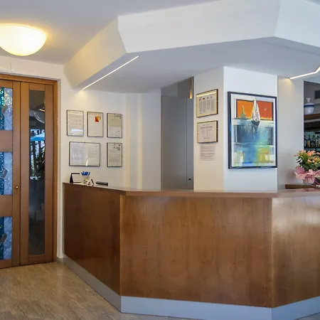 Bermuda 3* 마리나디라벤나