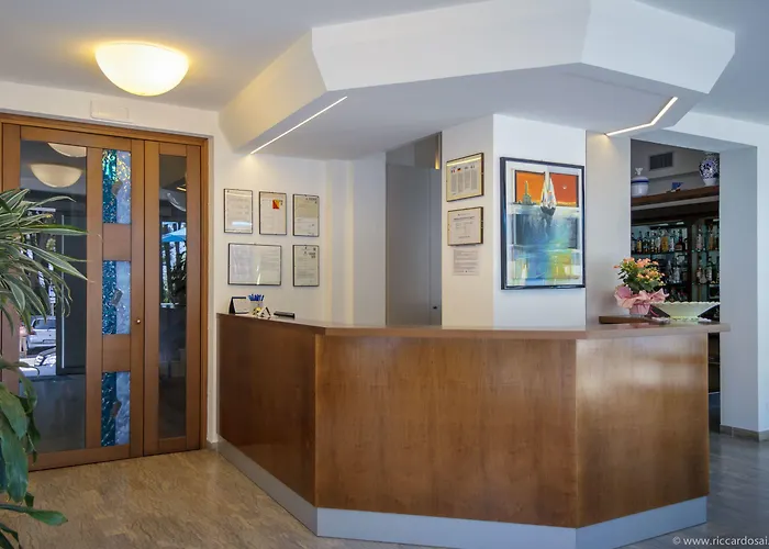 Bermuda 3* 마리나디라벤나