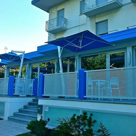 Szálloda Bermuda 3*