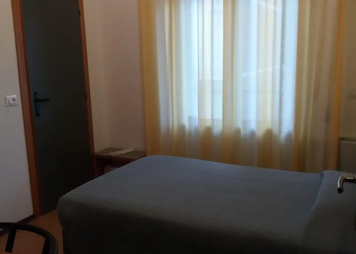 Bermuda מרינה די רוונה